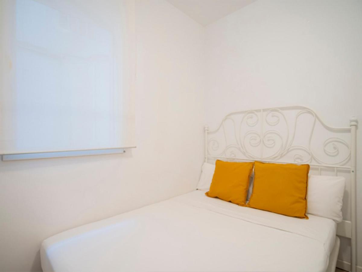 2 Bedroom Flat In La Latina-Carn Madrid Esterno foto