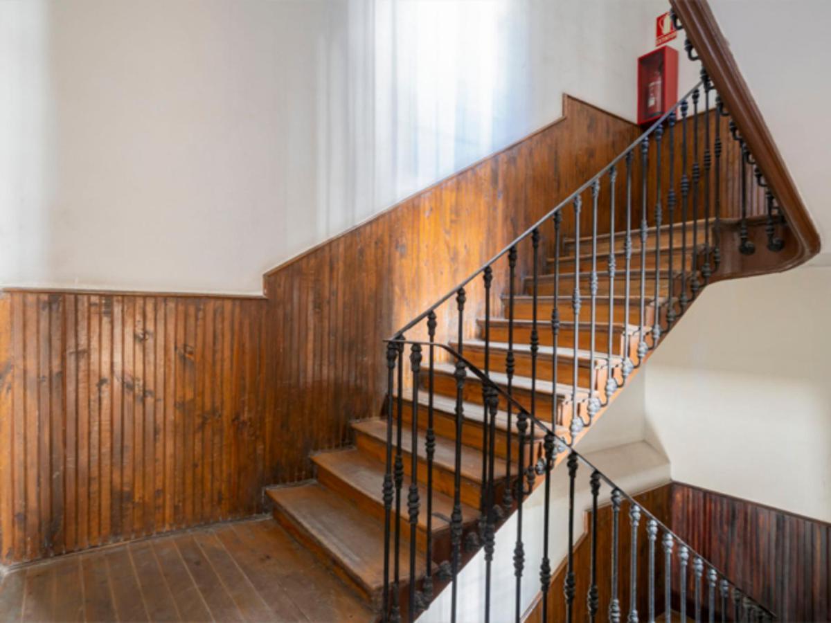 2 Bedroom Flat In La Latina-Carn Madrid Esterno foto
