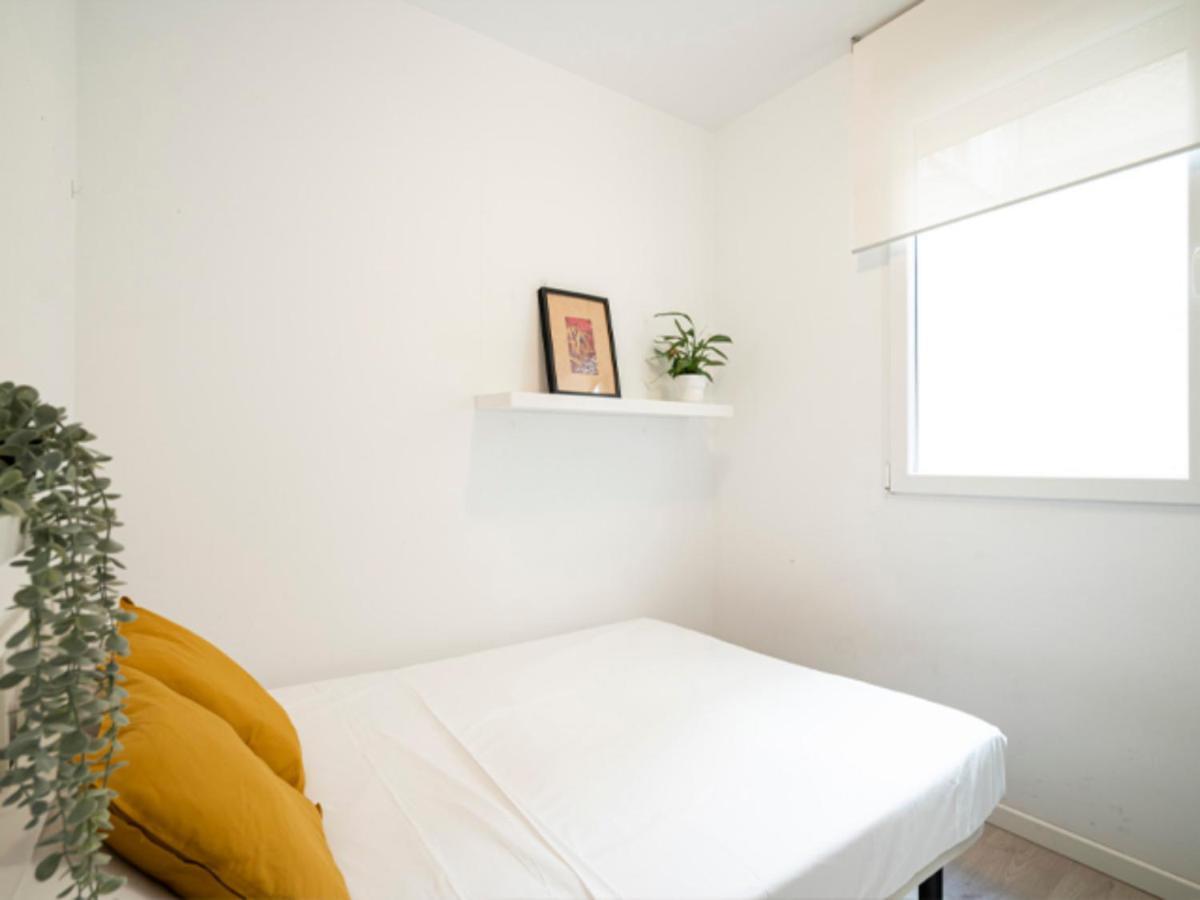 2 Bedroom Flat In La Latina-Carn Madrid Esterno foto